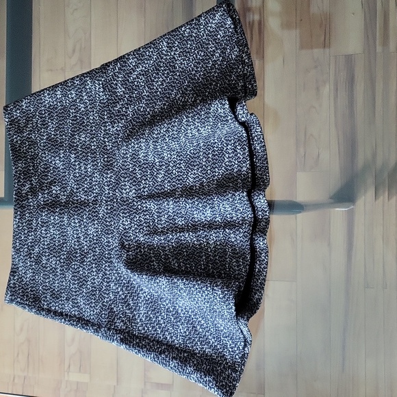 Loft by Ann Taylor Tweed skirt - Picture 4 of 12